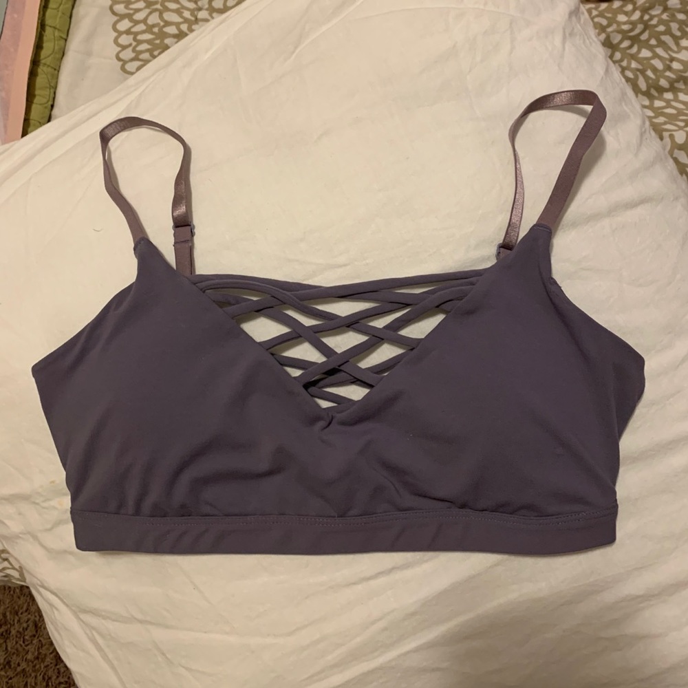 Fabletics bra